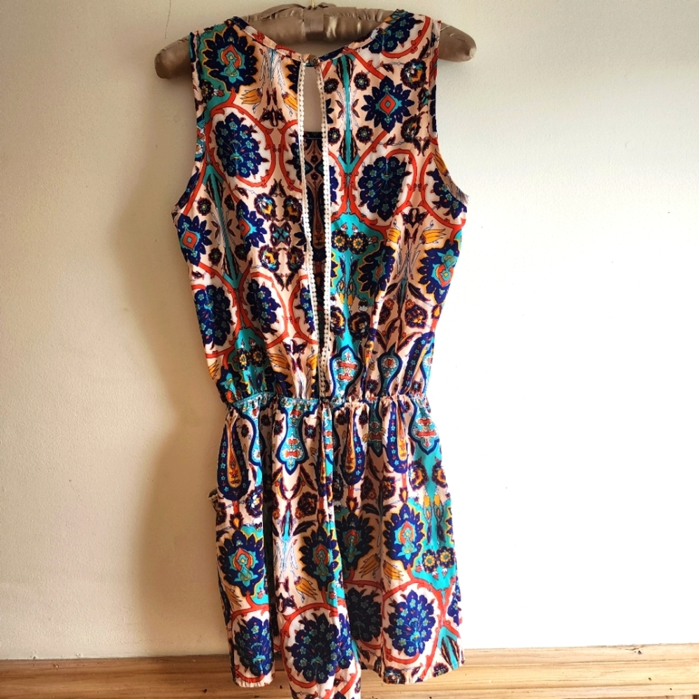 Colorful Patterned Jumpsuit - Picture 3 of 5